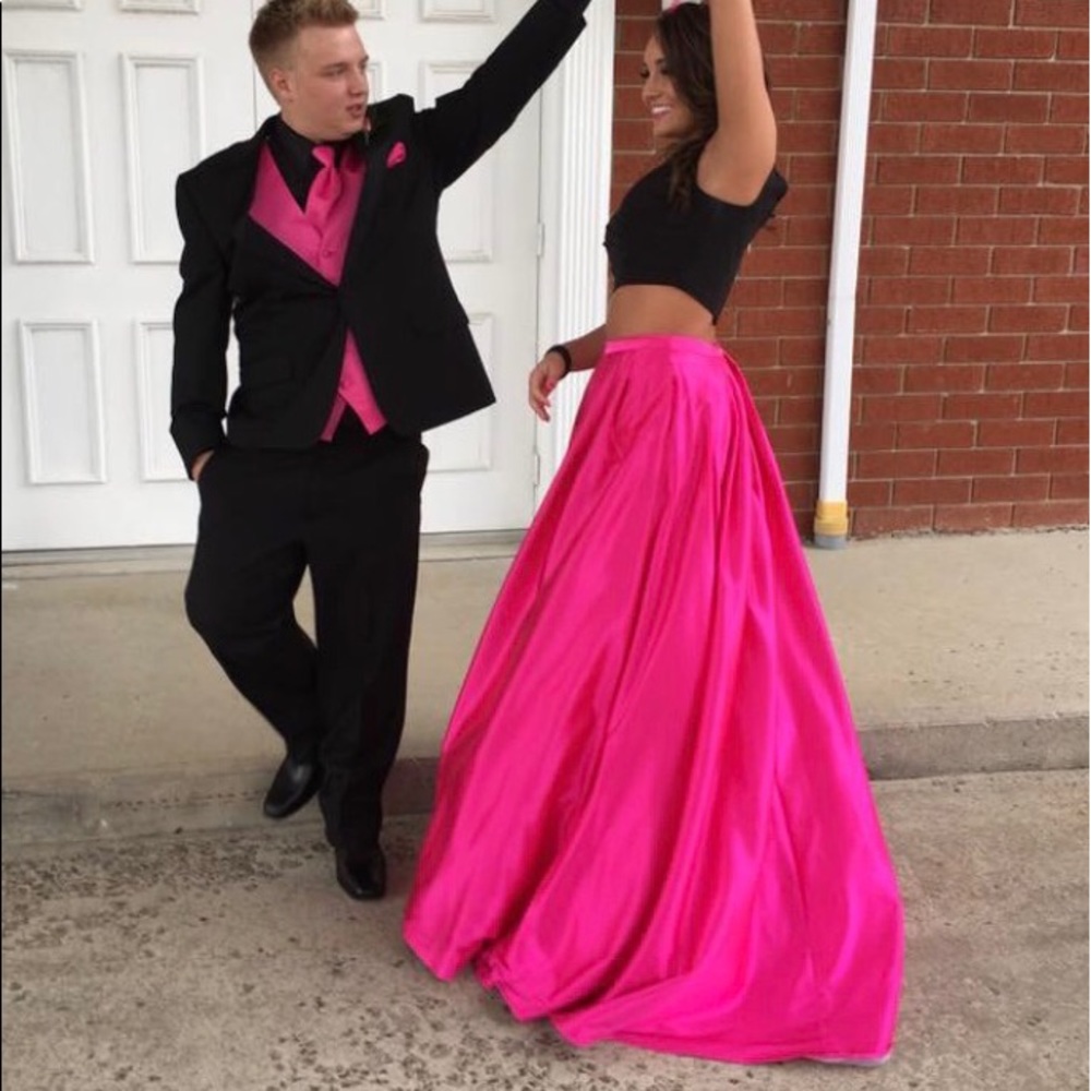 Sherri Hill